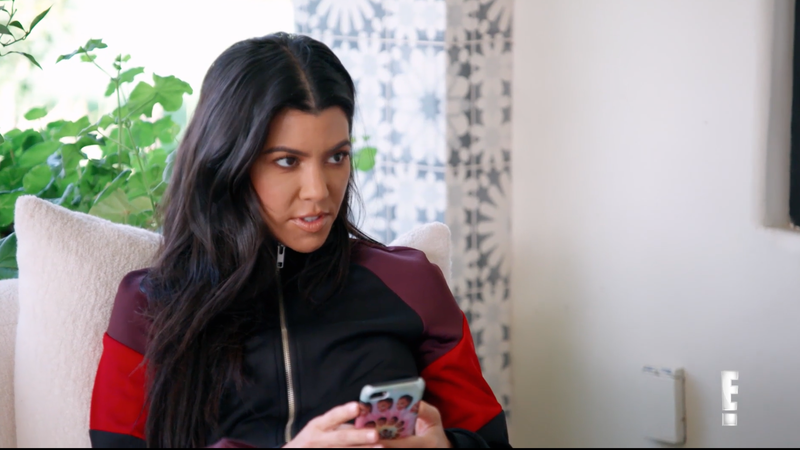 Illustration for article titled Does Kourtney Hate the Other Kardashians As Much As You Do?